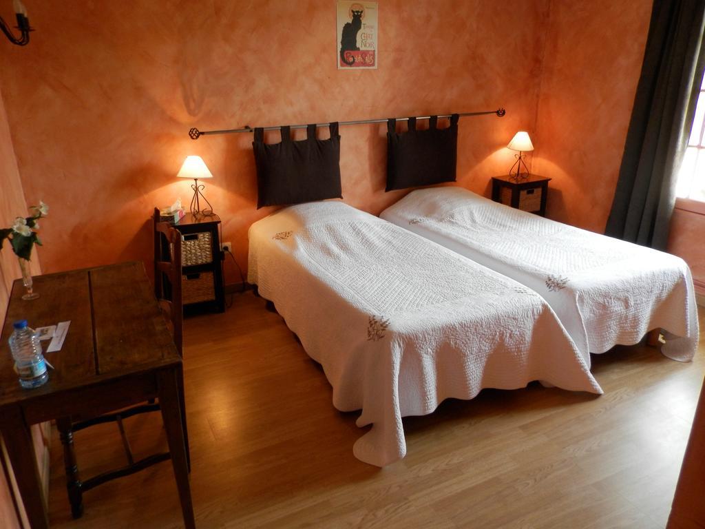 Domaine De Varenne Bed and Breakfast Saint-Amand-en-Puisaye Exterior foto
